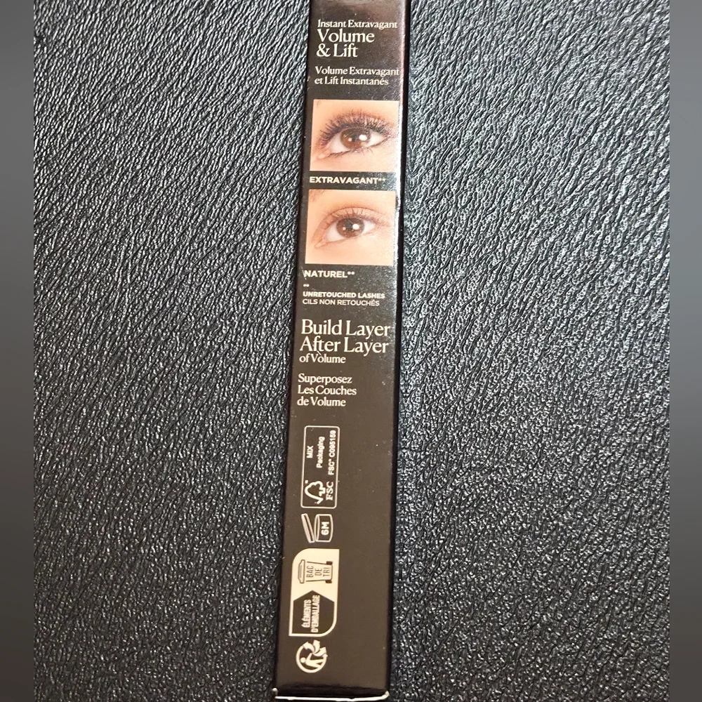 Laura Mercier Caviar Extravagant Mascara - Volumizing and Lifting Mascara